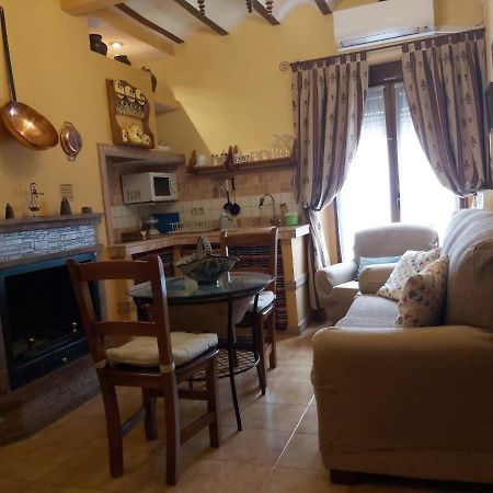 Apartamentos Tio Jose Maria Hinojares Екстериор снимка