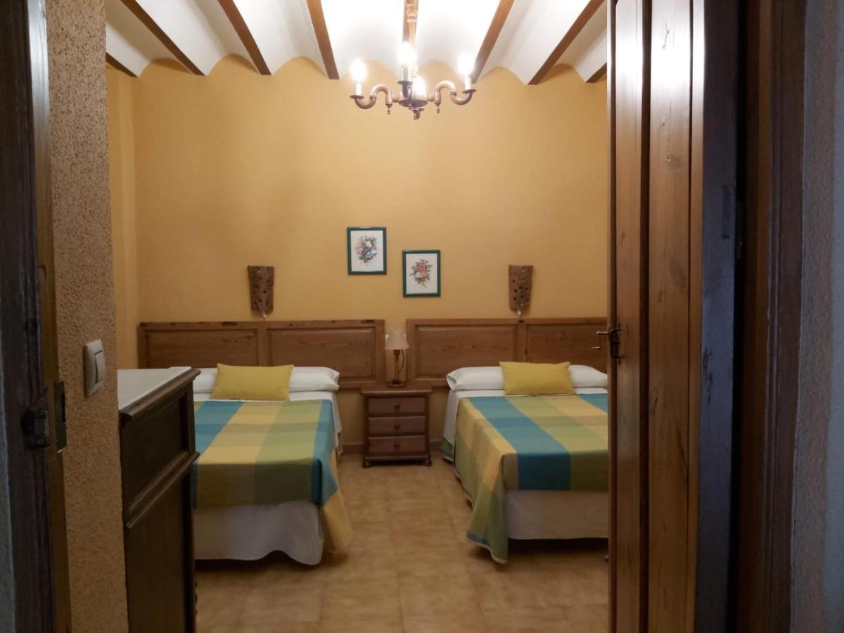 Apartamentos Tio Jose Maria Hinojares Екстериор снимка